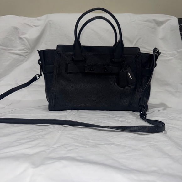 Coach Swagger Satchel – RARE Smooth Black Leather Metal Hardware Luxury Handbag - Picture 7 of 16